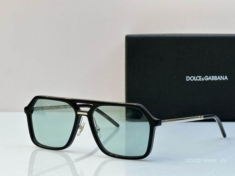 D&G Sunglasses 231